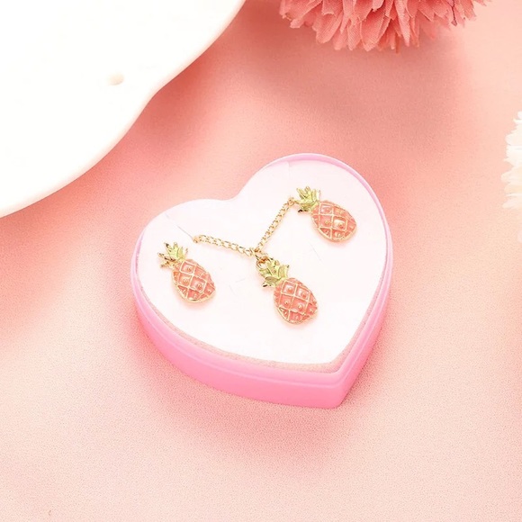 Pretty Pineapple Jewelry Set - Picture 2 of 5